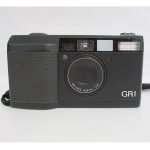 希少★RICOH リコー GR1 ブラック ケース付き 高級コンパクトフィルムカメラ  カメラの買い取り行ってます。ライカ、キャノン何でも買います。買取 東大和 新青梅街道 武蔵大和 小平 久米川 東村山 武蔵村山 砂川 立川 福生 あきる野 西多摩 瑞穂 青梅